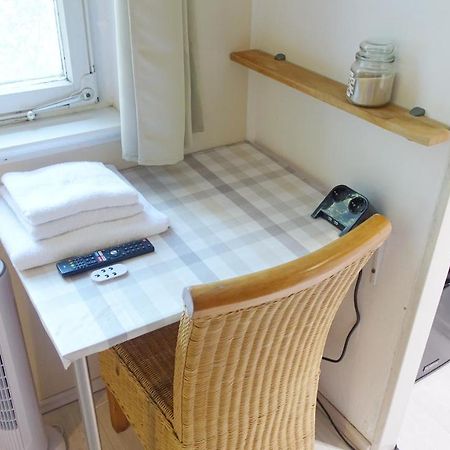 Апартаменты 1 Zimmer In Wohngemeinschaft, Netflix, Premium Kabelfernsehen, Kueche Берлин Экстерьер фото